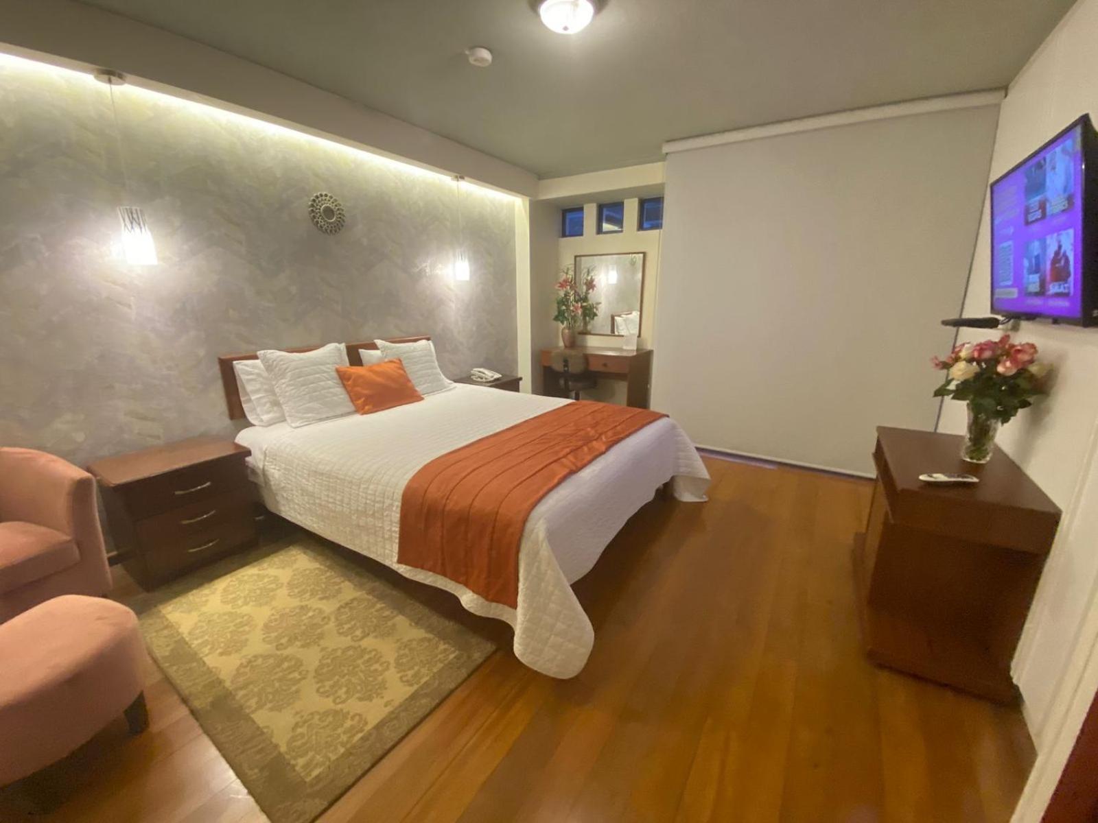 Suites Metropoli Quito Exterior photo